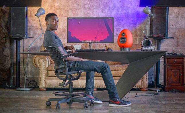 The Dream Desk – The MKBHD Setup!